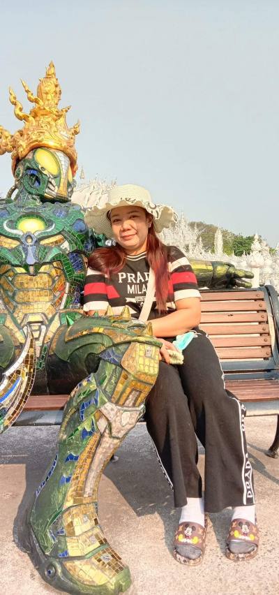 Nim 39 years ไทย Thailand