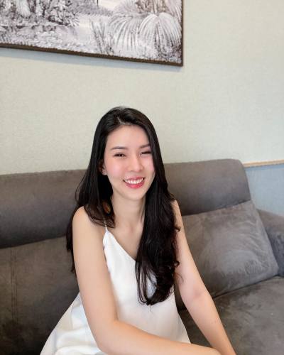 Amara 35 ans Trang Thaïlande