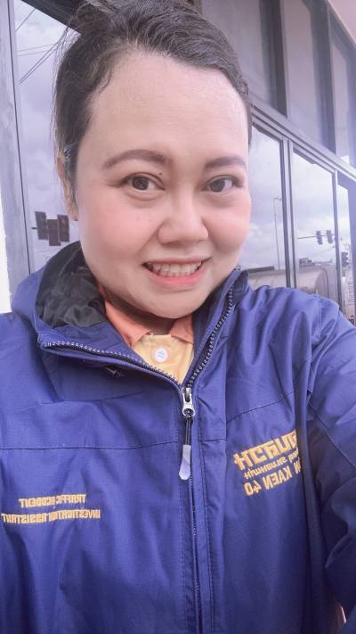 Supaluck 47 ans Khonkean  Thaïlande