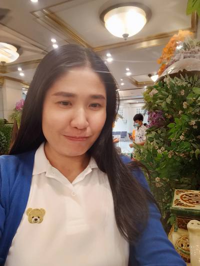 Bua 42 Jahre เจริญศิลป์ Thailand