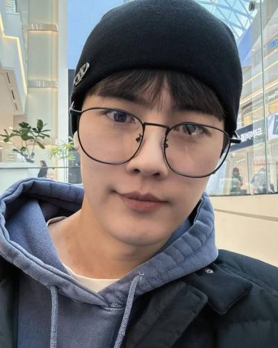 Wang Lee 37 ans Bangkok  Thaïlande