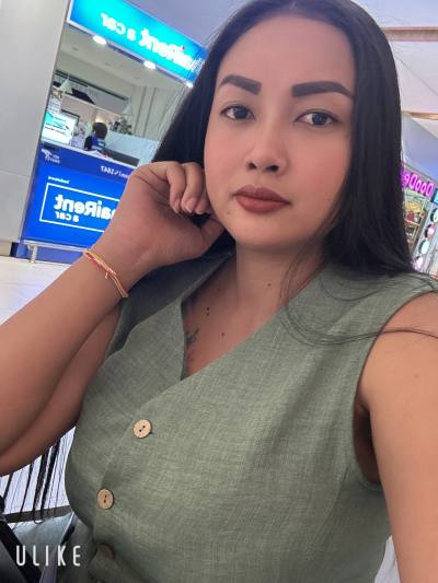 Duangphon 27 Jahre Maha Sarakham Thailand