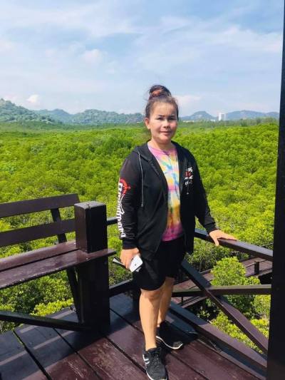 Manee 57 ans Huahin Thaïlande