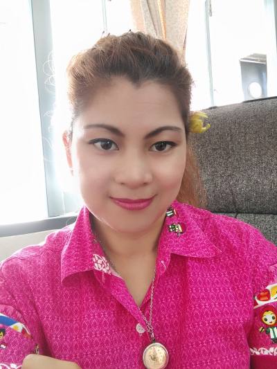 Kannika Site de rencontre femme thai Thaïlande rencontres célibataires 33 ans