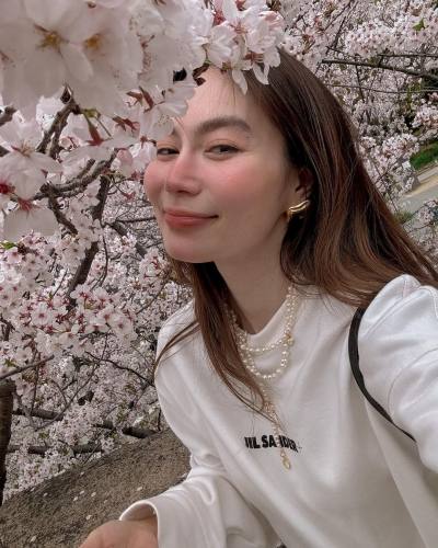 Helen 33 Jahre Bangphlat Thailand