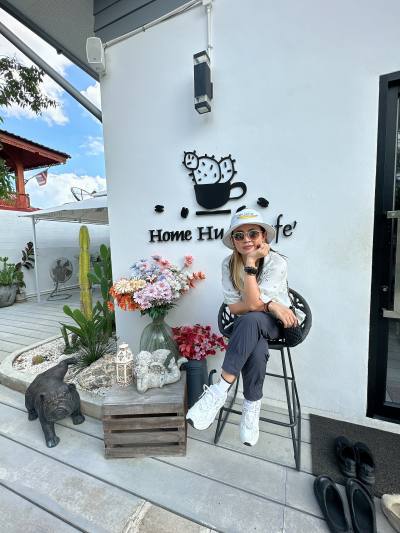 Aun 44 Jahre Mea Chan Thailand