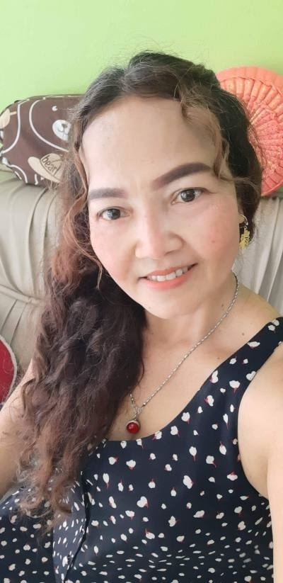 Emma 56 ans เมืองสมุทรปราการ Thaïlande