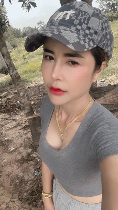 Jintana 46 Jahre Udon Thani Thailand