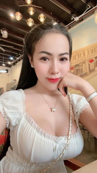 Tumba 34 Jahre Bangkok  Thailand