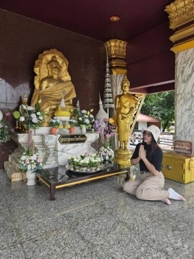 Thitapha 57 Jahre Thai Thailand