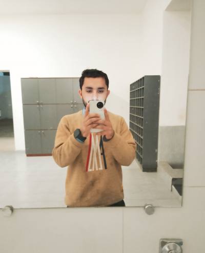 Jimmy 30 ปี Dubai  United Arab Emirates