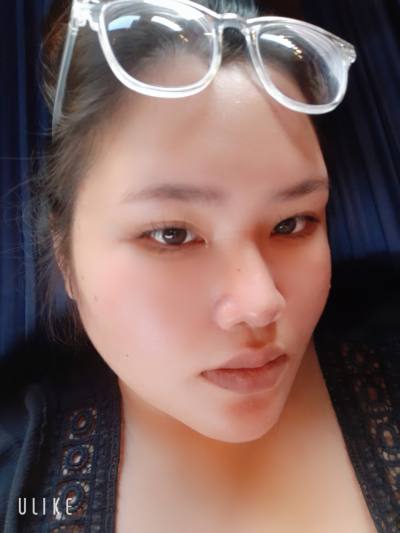 Mary 30 ans สอง Thaïlande