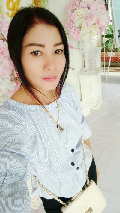 Nantiya 42 ans เลย Thaïlande