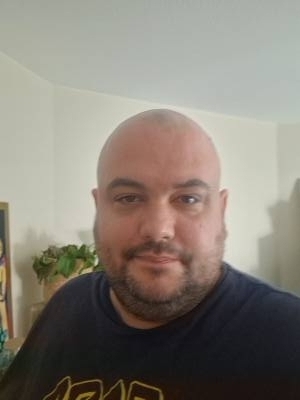 Arthur 38 years Lyon France