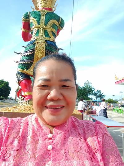 ฐิตาภรณ์ 52 years แคนดง Thailand