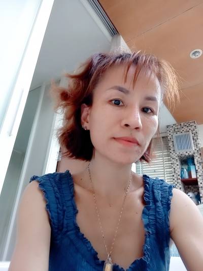 May 38 ans Thailand Thaïlande