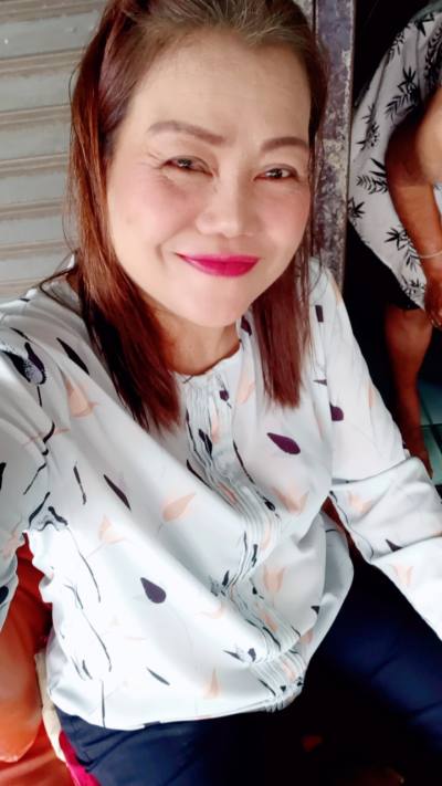 Lin 53 years Bangkok Thailand