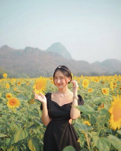 Marina 33 ans Phuket Thaïlande