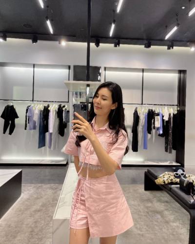 Angela 37 years Bangkok Thailand