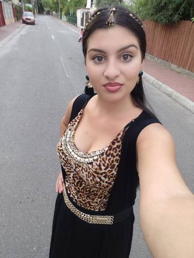 Jenny 26 years Bangkok Thailand