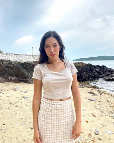 Anna 37 years Chiang Mai Thailand