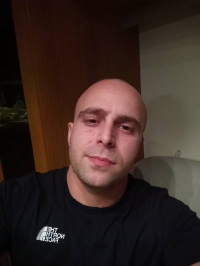 Tom 29 ปี Marignier  France