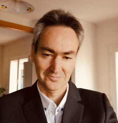 Benoit 44 ปี Montpellier France