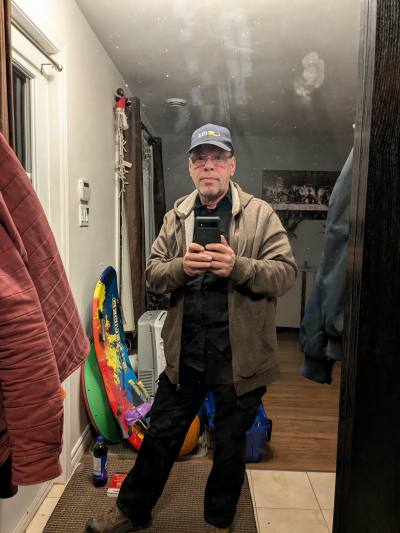 Raymond 63 ปี Ville De Québec Canada