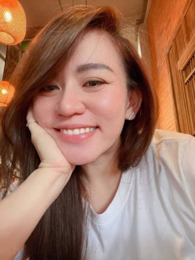 Nuch 33 ans Muang  Thaïlande