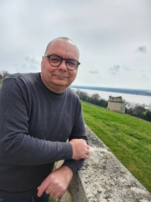 Stephane 51 ปี Bordeaux France