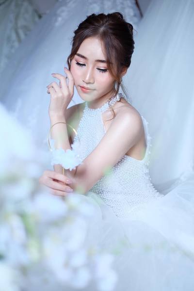 Praewa 33 Jahre เชียงใหม่ Thailand