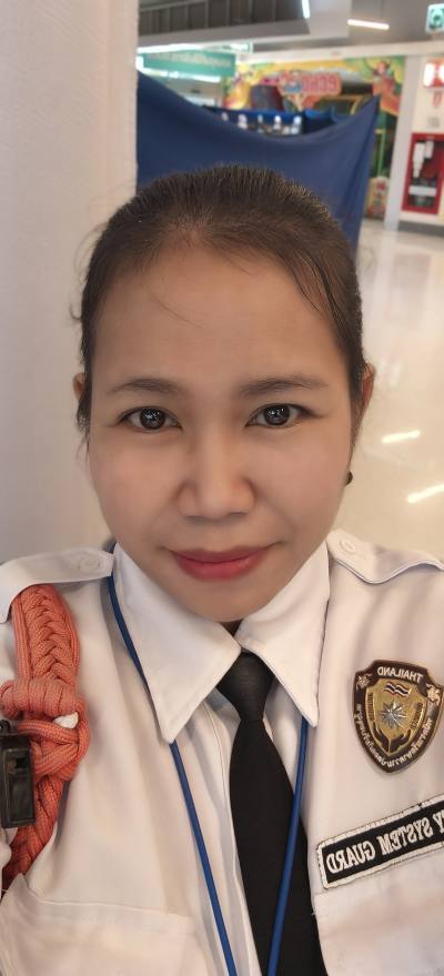 Wilaiwan 36 Jahre  Thailand
