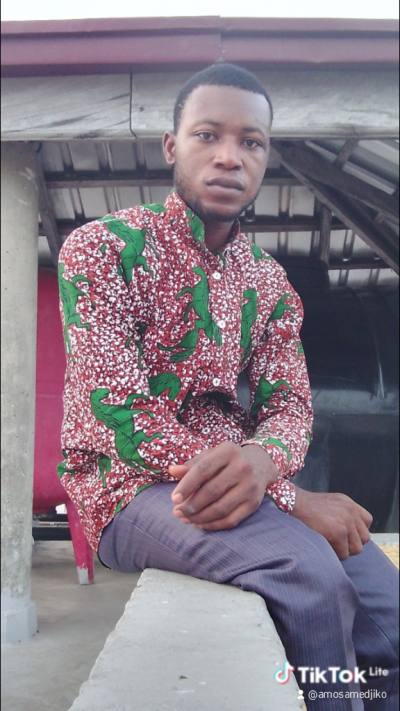 Amos 25 ปี Evreux  France