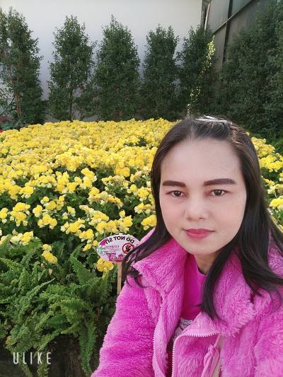 Parnisa 45 ans เมืองชลบุรี Thaïlande