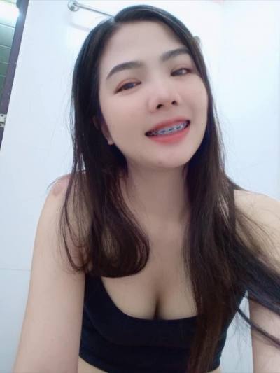 Dada 27 ans Chon Buri Thaïlande