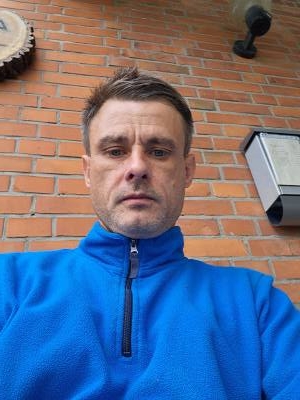 Denis 34 ปี Hannover  Germany