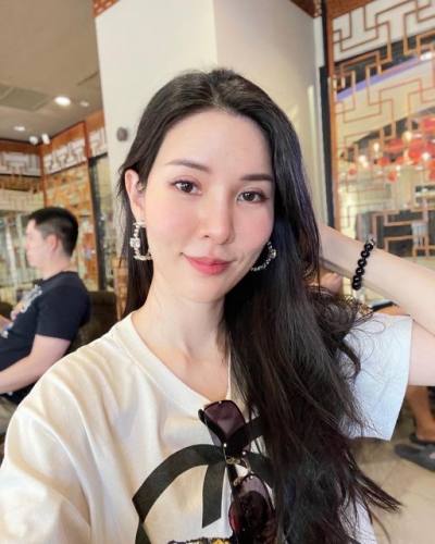 Sengdee 34 ans Rewai Thaïlande