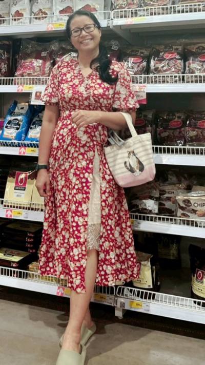 Pawinee 44 ans Nakhonratchasima Thaïlande