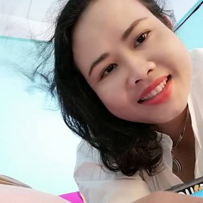 Pranee 45 Jahre Prachinburi Thailand