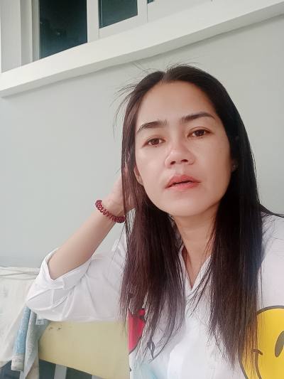 FERN Site de rencontre femme thai Thaïlande rencontres célibataires 32 ans