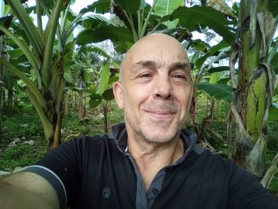 Eric 62 ปี Ebolowa  Cameroon