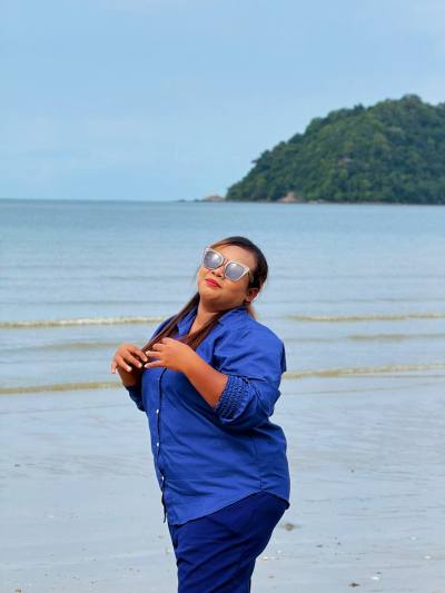 Chalita 30 ans Mukdahan Thaïlande