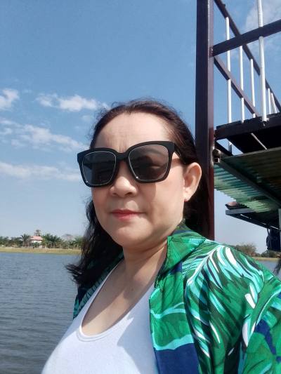 Nichamon 53 ans  Thaïlande