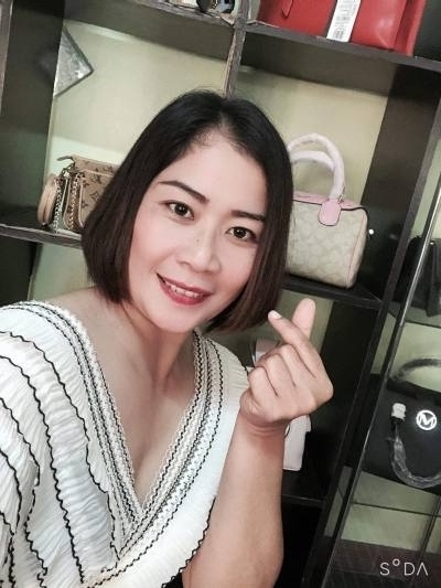 PURIDA 42 ans Chaiwan Thaïlande