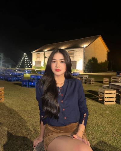 Luna 32 Jahre Bangkok Thailand