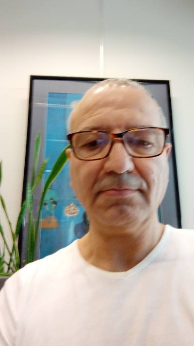 Adel 56 ปี Lille  France