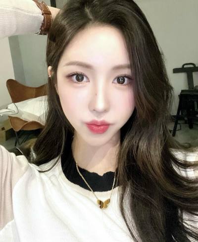 Amara 32 years Nakhon Thailand