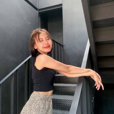 Mink 27 ans ในเมือว Thaïlande
