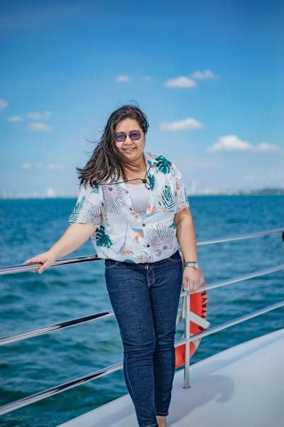Varisa 35 ans Bangkok Thaïlande