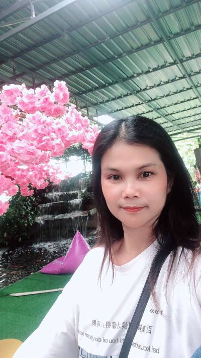 Kanit 42 Jahre Chonburi Thailand